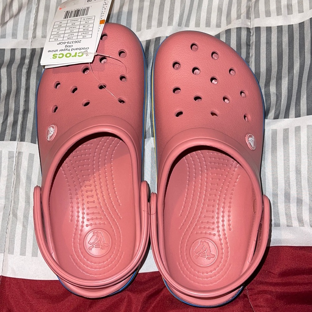 Brand new crocs